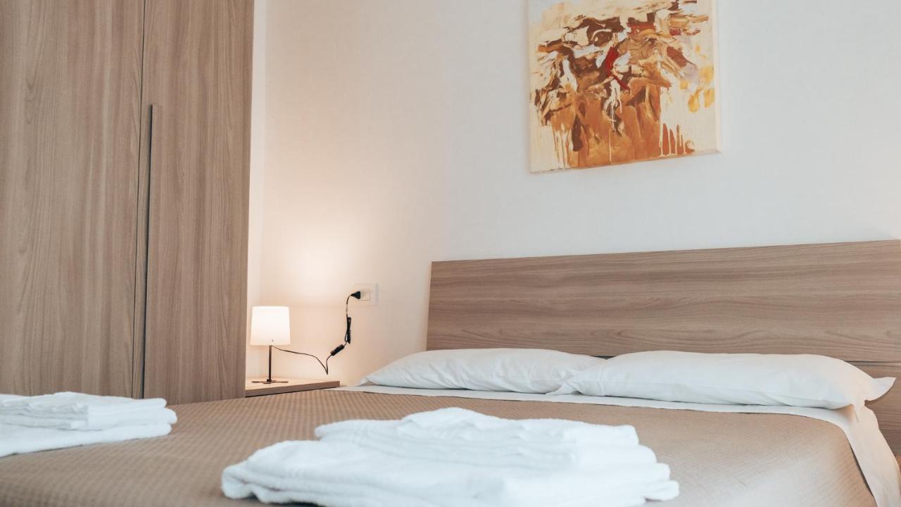 Guesthouse Aschenez Reggio Calabria Exterior foto